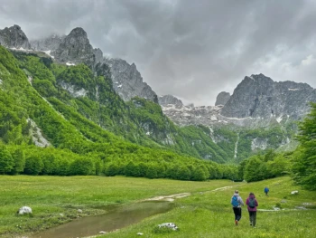 Family adventure tour